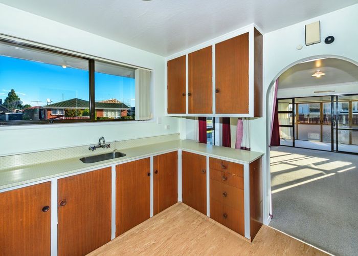  at 1/17 Apollo Place, Papanui, Christchurch City, Canterbury