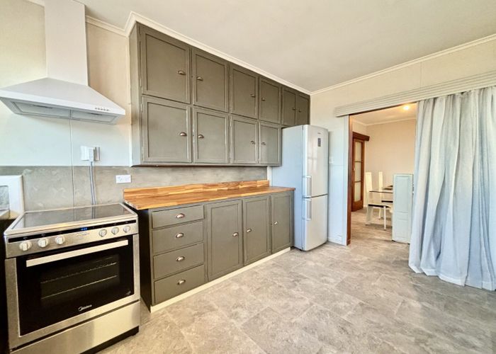  at 171 The Esplanade, Petone, Lower Hutt, Wellington