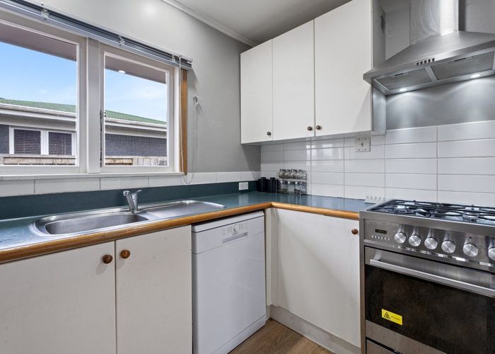  at 25 Coleridge Drive, Enderley, Hamilton
