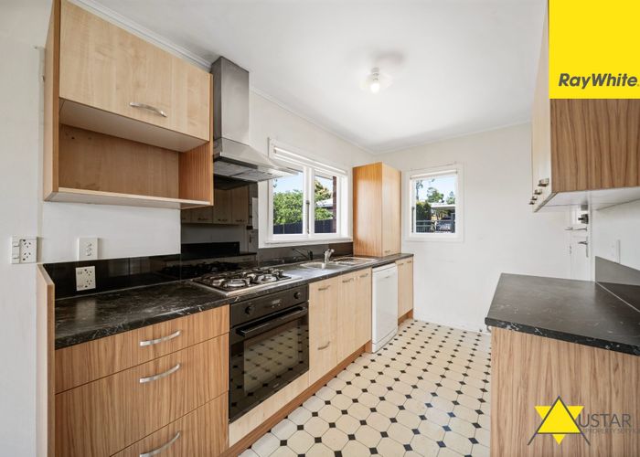  at 154A Hutchinson Avenue, New Lynn, Waitakere City, Auckland