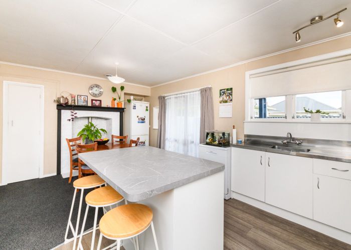  at 44 Monmouth Street, Feilding, Feilding