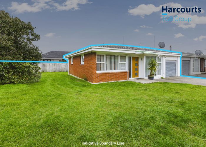  at 2/55 Orams Road, Hillpark, Auckland