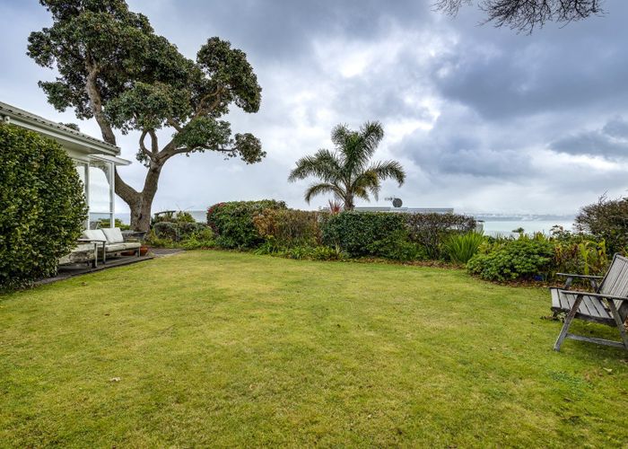  at 130 Thompson Road, Bluff Hill, Napier