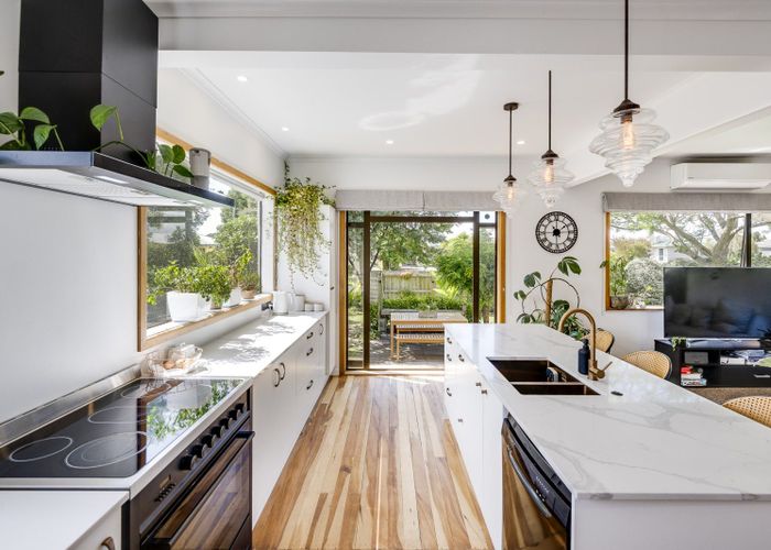  at 5 Flanders Avenue, Onekawa, Napier