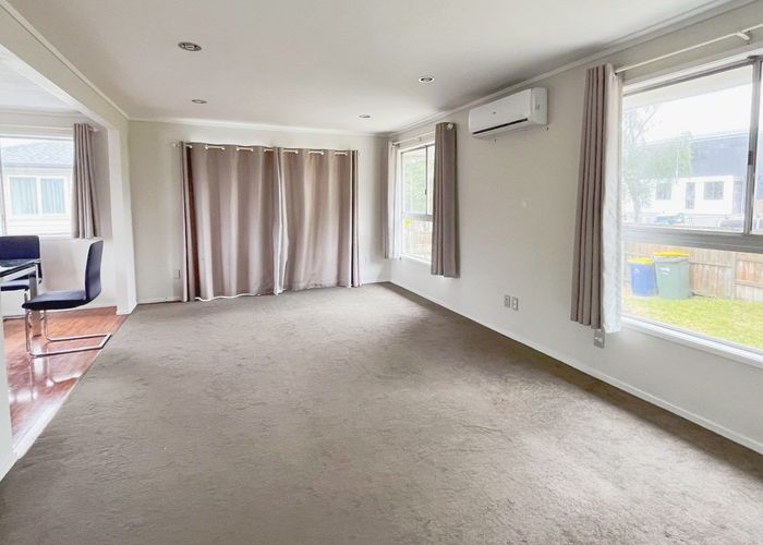  at Chartwell Avenue, Glenfield, North Shore City, Auckland