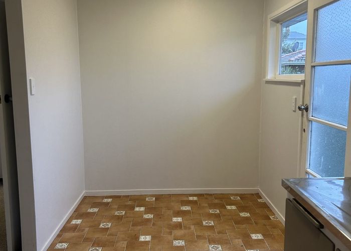  at 4/189 Landscape Rd, Mount Eden, Auckland City, Auckland