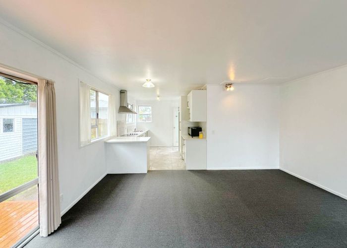  at 32 Yearsley Place, Manurewa, Manukau City, Auckland