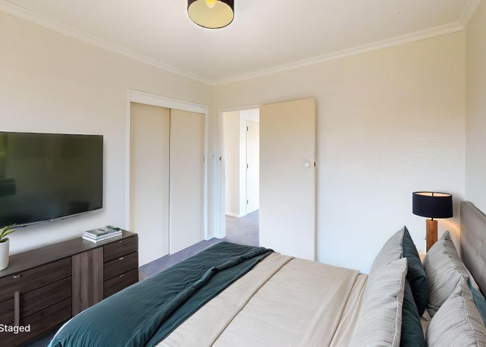  at 5 Essex Place, Milson, Palmerston North, Manawatu / Whanganui