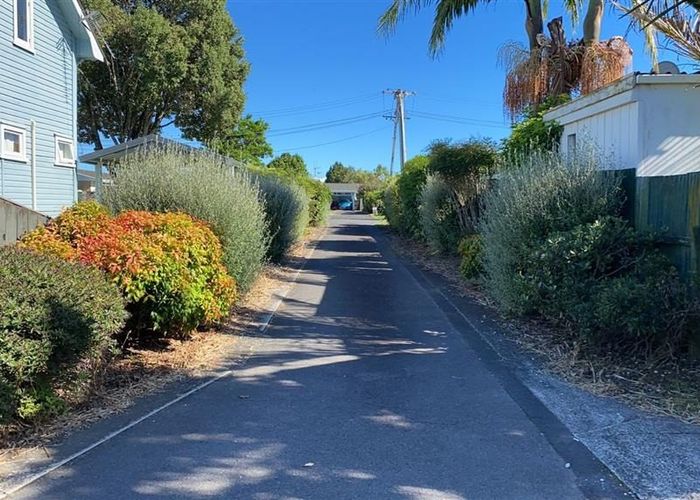  at 1/44 BOTANICAL ROAD, Avenues, Tauranga, Bay Of Plenty