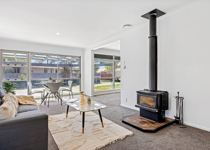  at 11 Kuaka Crescent, Bromley, Christchurch City, Canterbury