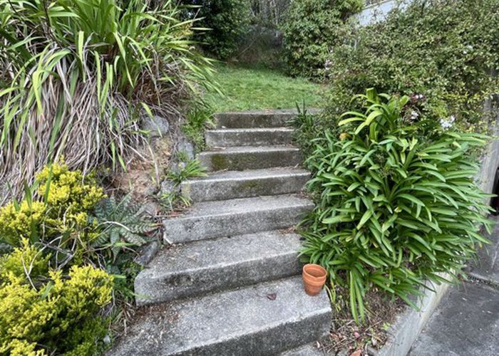  at 63 Bell Street, Tawa, Wellington