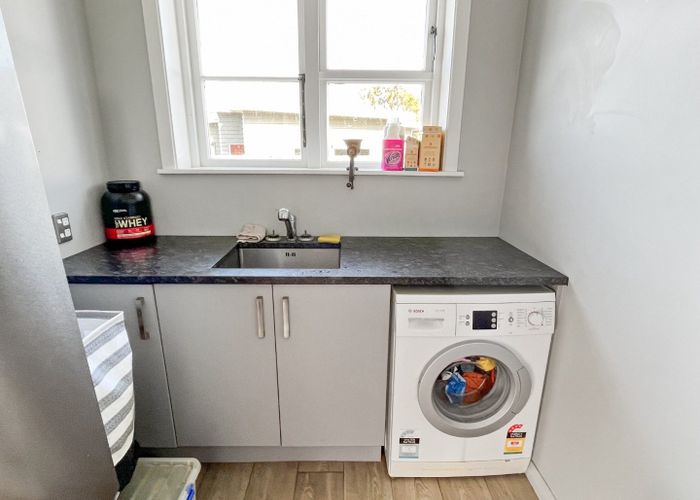  at 65b Weston Avenue, Terrace End, Palmerston North, Manawatu / Whanganui