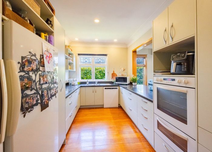  at 504 Avenue Road West, Hastings Central, Hastings, Hawke's Bay