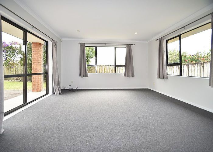  at 10 Killeen Place, Flat Bush, Auckland