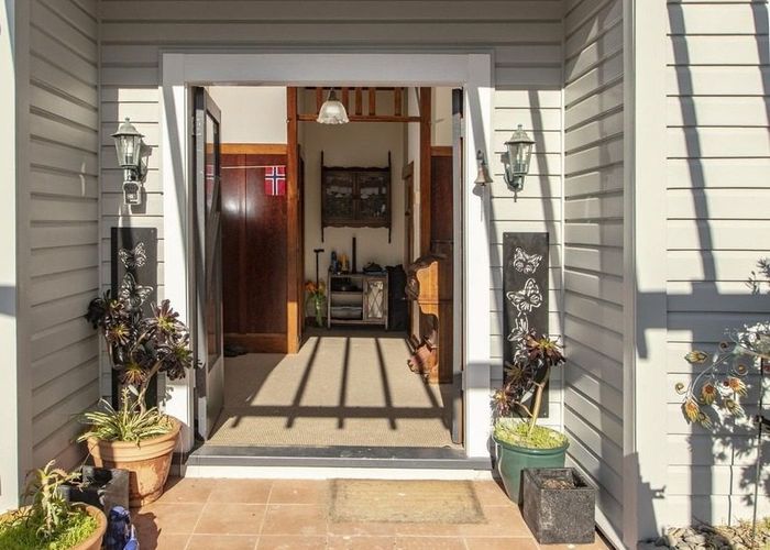  at 14 Guys Hill Road, Hospital Hill, Napier, Hawke's Bay