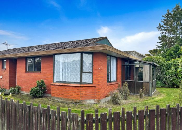  at 2 St Clio Street, Ilam, Christchurch City, Canterbury