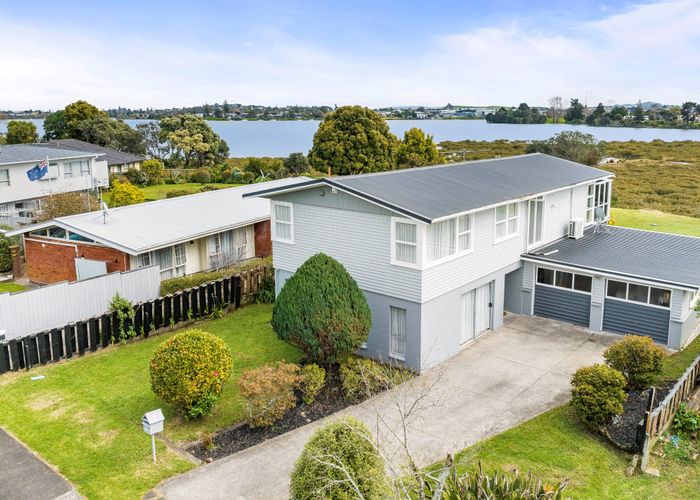  at 53 Edgewater Drive, Pakuranga, Manukau City, Auckland