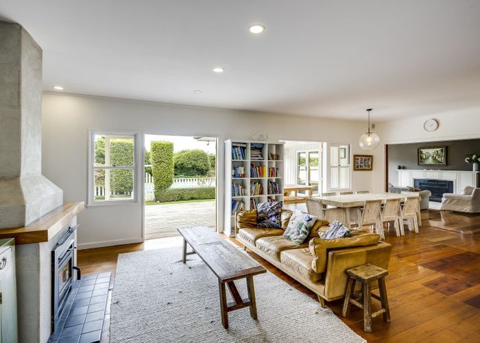  at 59 York Road, Longlands, Hastings