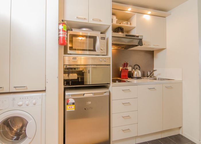  at 1404/96 Symonds Street, Grafton, Auckland