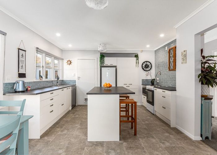  at 106 Hine Road, Wainuiomata, Lower Hutt, Wellington