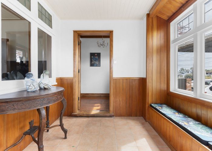  at 5 Huatoki Street, Vogeltown, New Plymouth, Taranaki