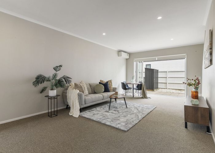  at 16 Whale Road, Mount Wellington, Auckland City, Auckland