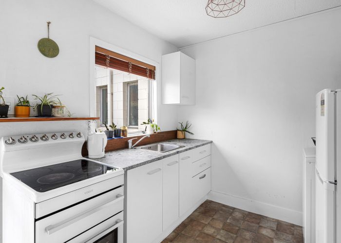  at 4/8 Lane Street, Woolston, Christchurch
