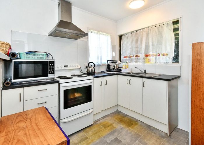  at 36 Tamworth Close, Manurewa, Manukau City, Auckland