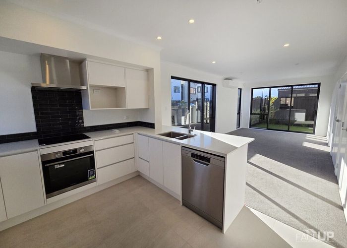  at 3 Oranga Drive, Westgate, Auckland