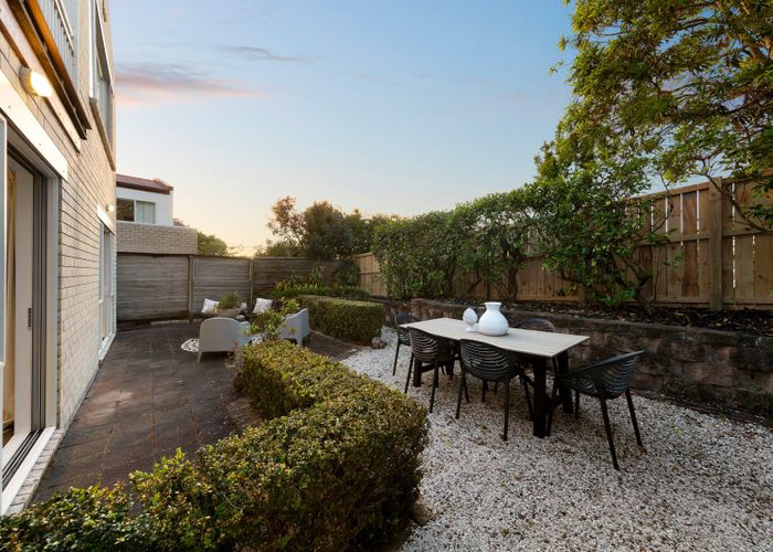  at 1/6 Pukerangi Crescent, Ellerslie, Auckland