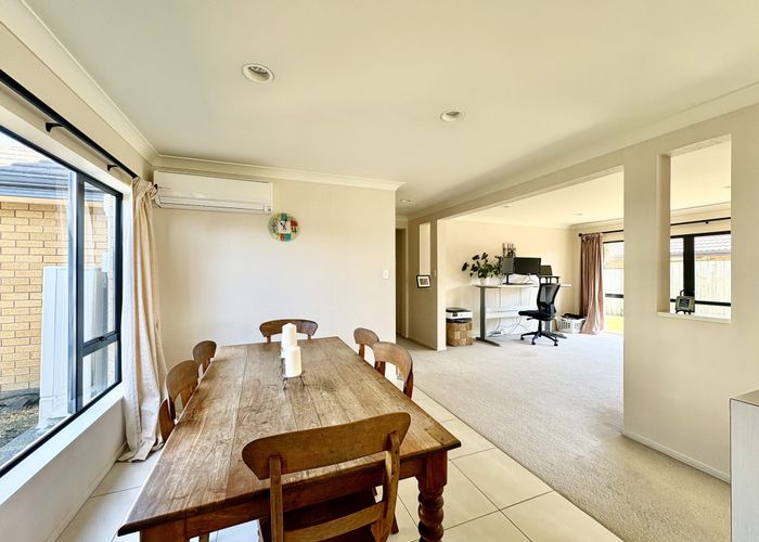  at 6 Bellshill Close, Wattle Downs, Manukau City, Auckland