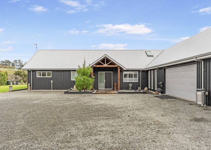 For sale 104 Foster Road, Kumeu, Rodney, Auckland homes.co.nz