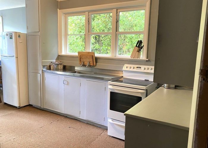  at 12 Herald Street, Dobson, Greymouth