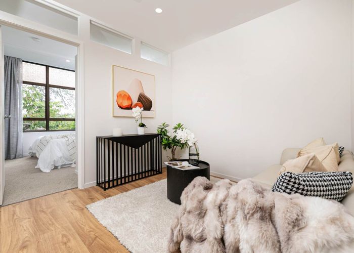  at 3/28 Evelyn Place, Hillcrest, North Shore City, Auckland