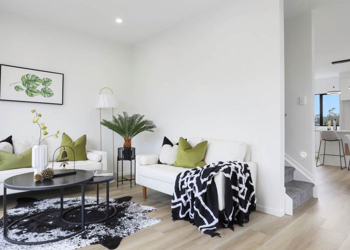  at 3B Mandarin Place, Half Moon Bay, Auckland