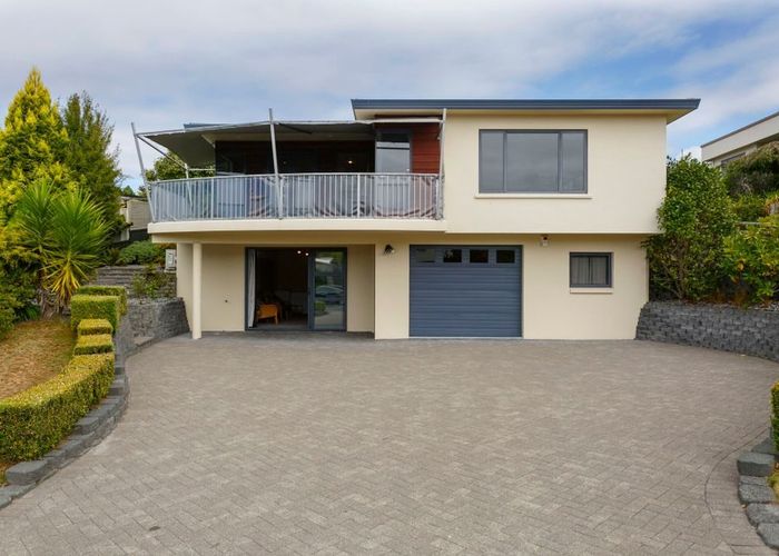  at 100 Lakewood Drive, Nukuhau, Taupo