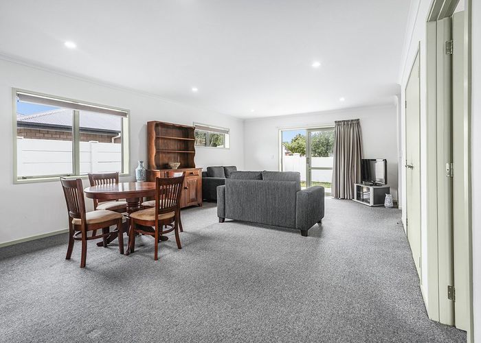  at 63A Te Manatu Drive, Huntington, Hamilton