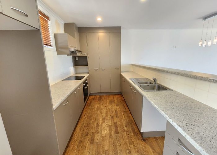  at 7E/8 Farnham Street, Parnell, Auckland