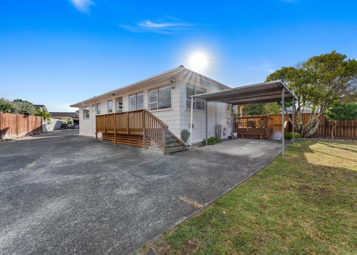  at 22 Ferndown Avenue, Papatoetoe, Auckland
