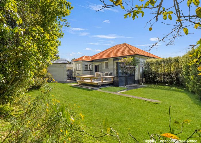  at 14 Clapham Place, Whanganui East, Whanganui, Manawatu / Whanganui