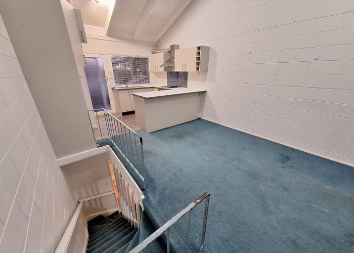  at 6/27 Don Croot Street, Kingsland, Auckland City, Auckland