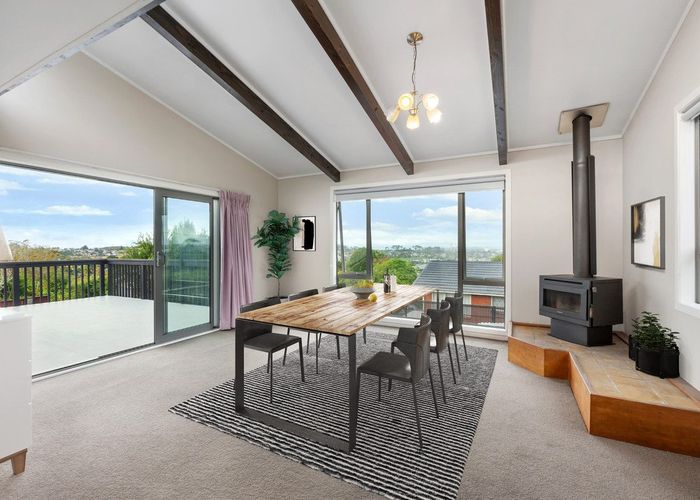  at 245 Sunset Road, Sunnynook, North Shore City, Auckland