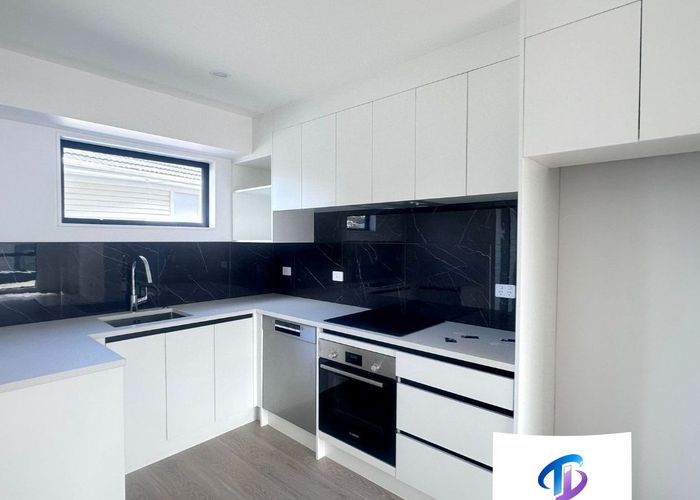  at 4/53 Drake Street, Howick, Manukau City, Auckland