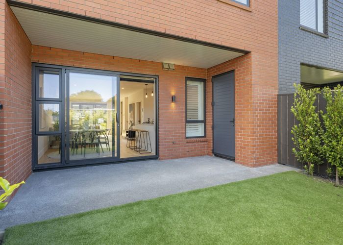  at 7B Treasury Place, Onehunga, Auckland