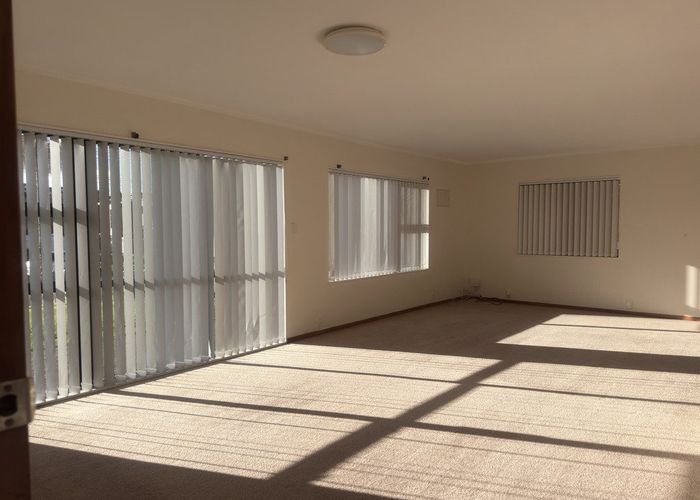  at 28 Glenvar Rd, Torbay, North Shore City, Auckland