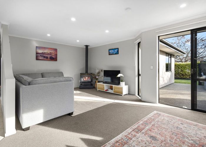 at 29 Mataroa Place, Parklands, Christchurch City, Canterbury