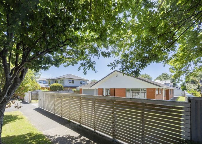  at 15 Acorn Street, Royal Oak, Auckland City, Auckland