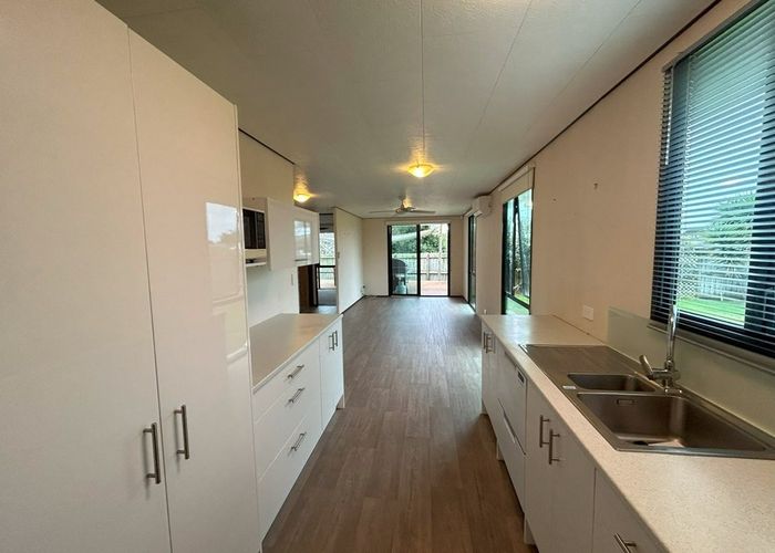  at 5 Longstead Ave, Papamoa Beach, Tauranga, Bay Of Plenty