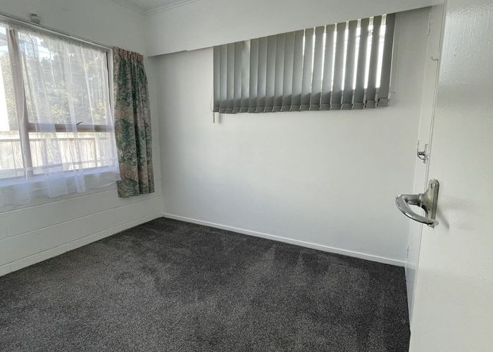  at 1/15 Robson St, Mount Roskill, Auckland City, Auckland