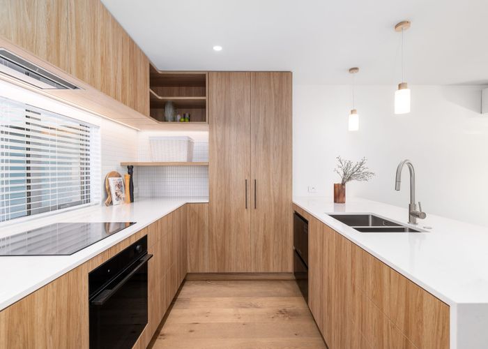  at 2/979 Colombo Street, St. Albans, Christchurch City, Canterbury